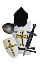 Rycerz krzyżak średni - tunika z kapturem, hełm, tarcza i miecz 60 z pochwą